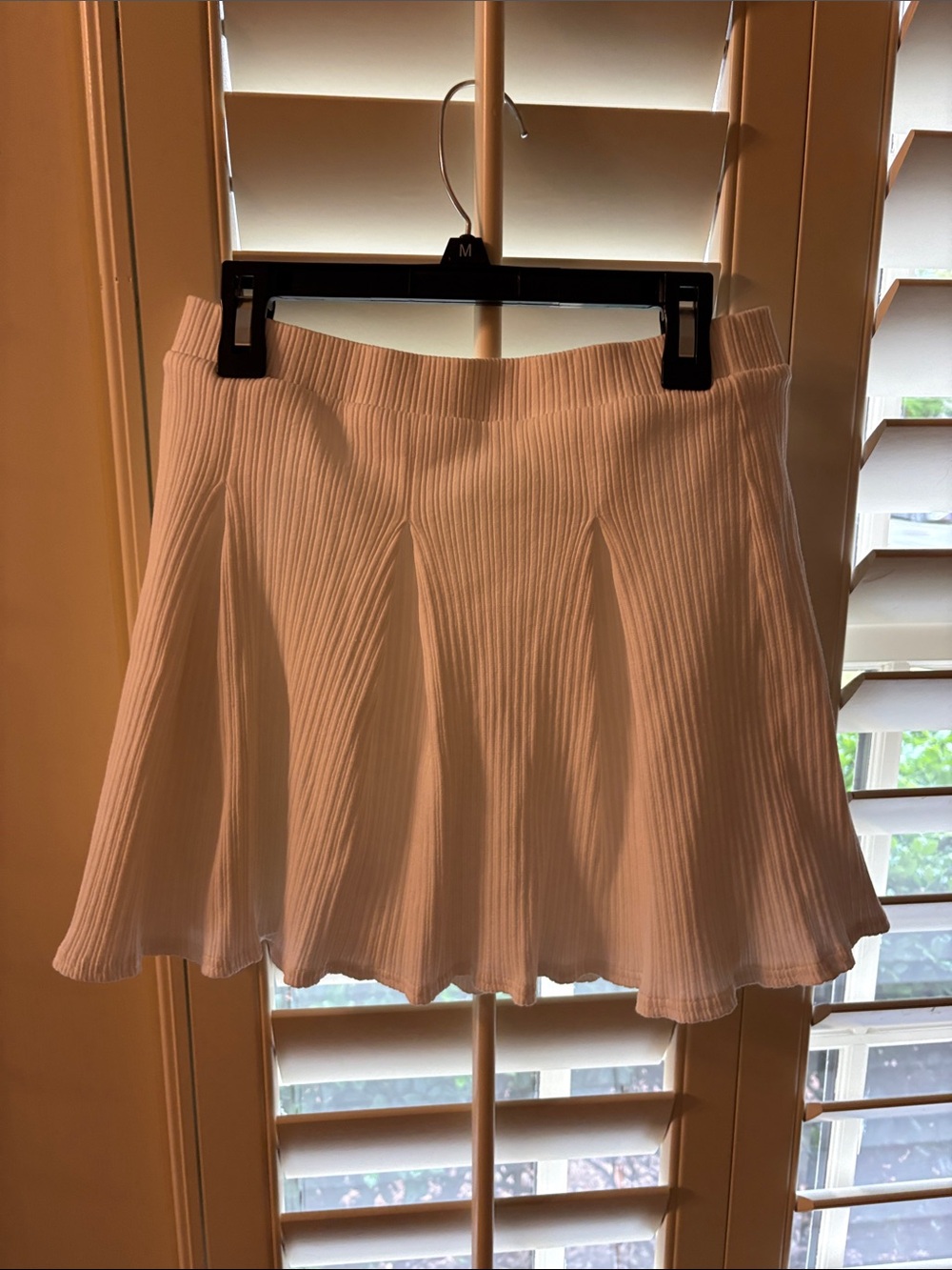 Le Lis White Ribbed Circle Skirt